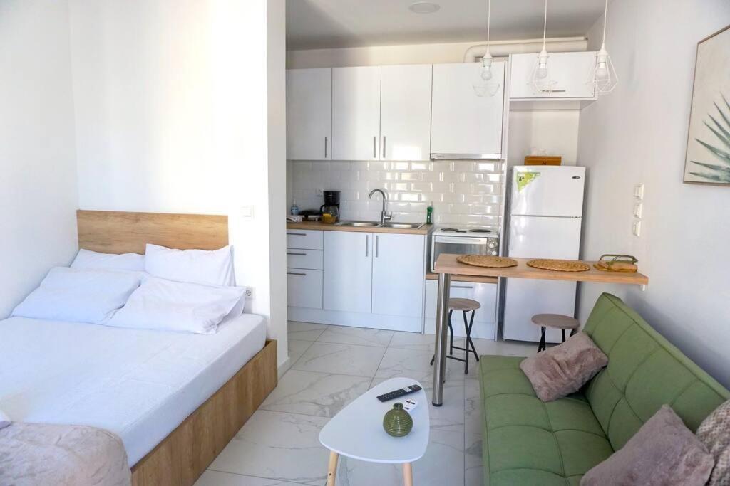Block Of Flats - Modern Flat Apartment อิโออันนินา ภายนอก รูปภาพ